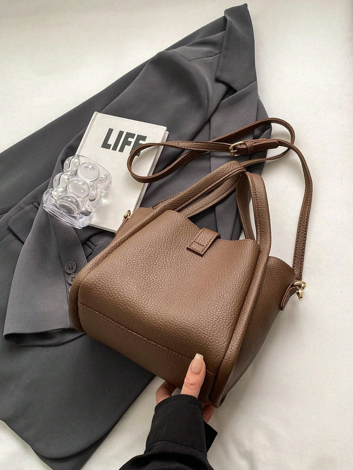 Ariana™ | Elegant Leather Handbag