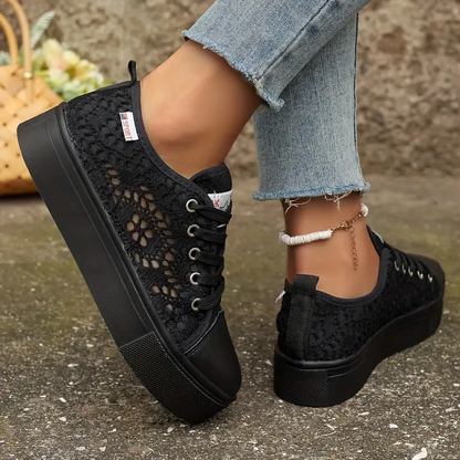 Auke™ | Comfortable Orthopaedic Trainers
