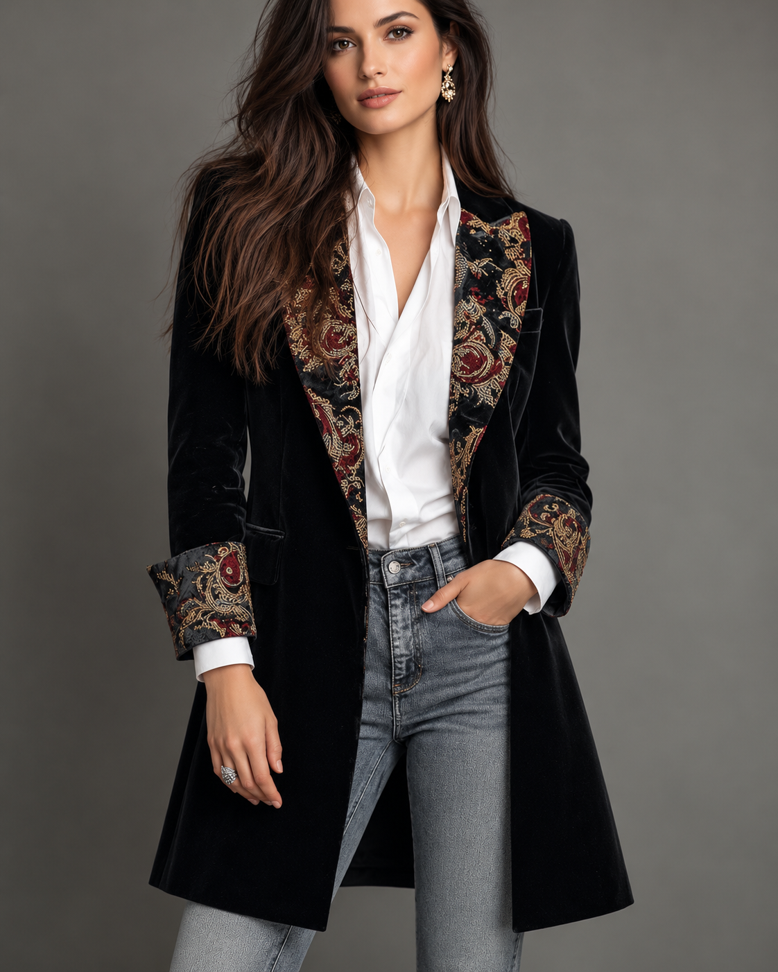 Lynne™ | Elegant Blazer with Baroque Print