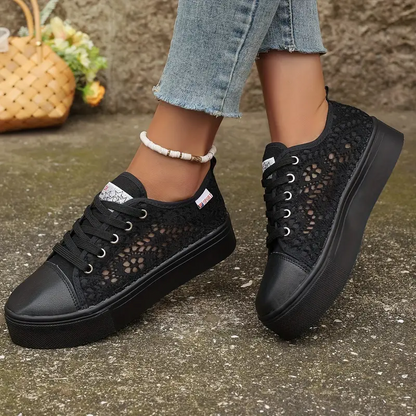 Auke™ | Comfortable Orthopaedic Trainers