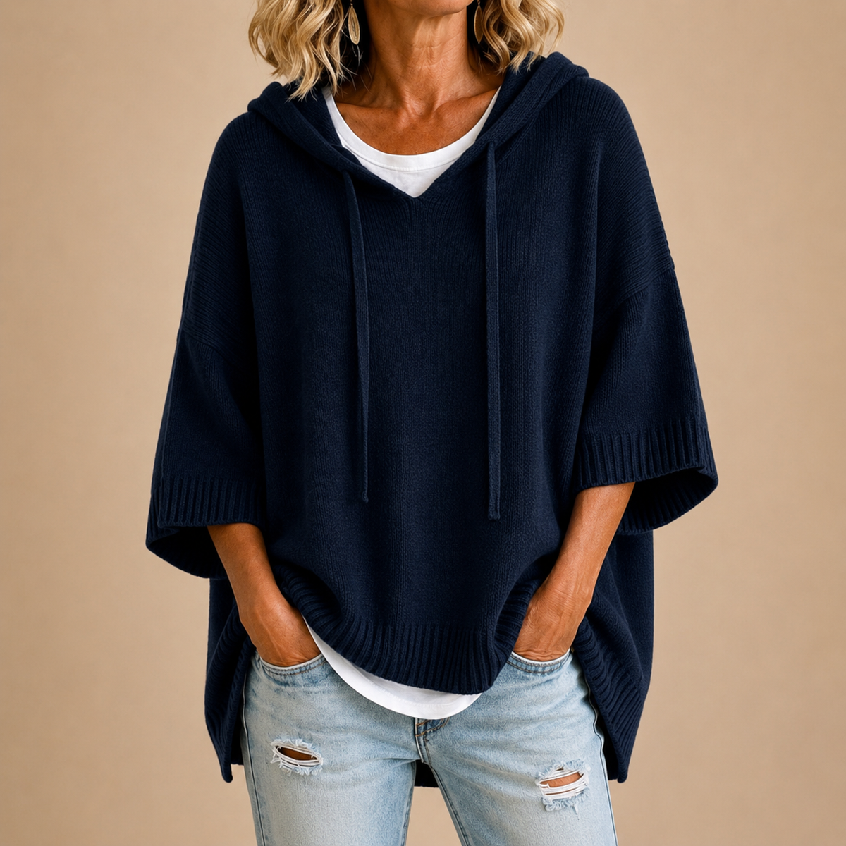 Susan™ | Comfortable Knitted Poncho with Hood 7
