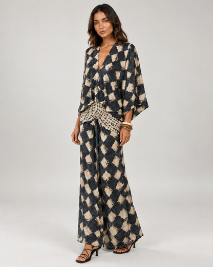 Susan™ | Elegant Print Set